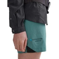 Klättermusen VANADIS 2.0 SHORTS Damen - Kletterhose -Camping Serien Geschäft 314584007 h vanadis 20 shorts klaettermusen 1
