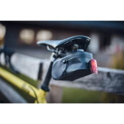 Fidlock PUSH SADDLE BAG 600 + SADDLE BASE - Satteltasche 17 Fidlock PUSH SADDLE BAG 600 + SADDLE BASE - Satteltasche -Camping Serien Geschäft 5637887193 h push saddle bag 600 saddle base fidlock 24